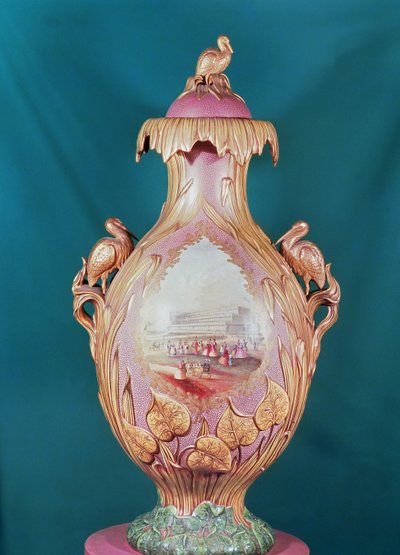 Stoneware Gilt Vase depicting Queen Victoria visiting the Great Exhibition, made by Charles Neigh and Sons by English School